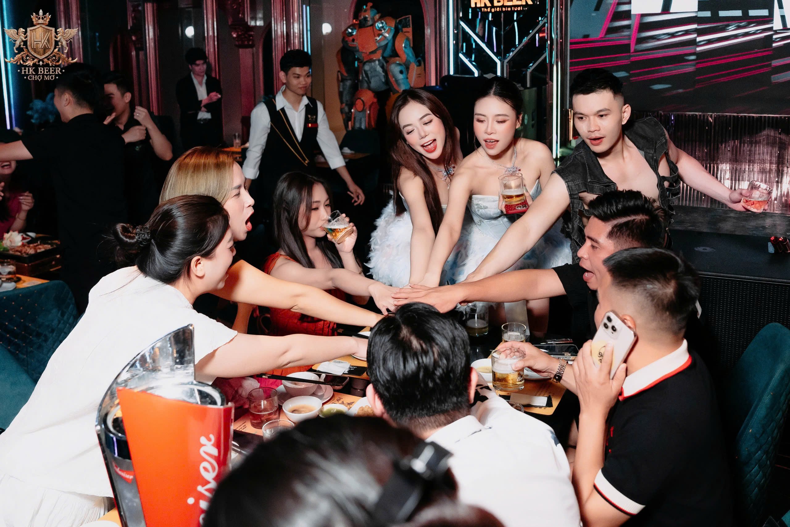 Địa điểm tổ chức sinh nhật, liên hoan, tụ tập đông người tại Hai Bà Trưng